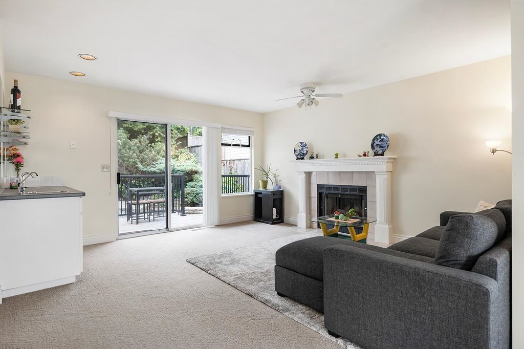 listing image 1104904104868626985
