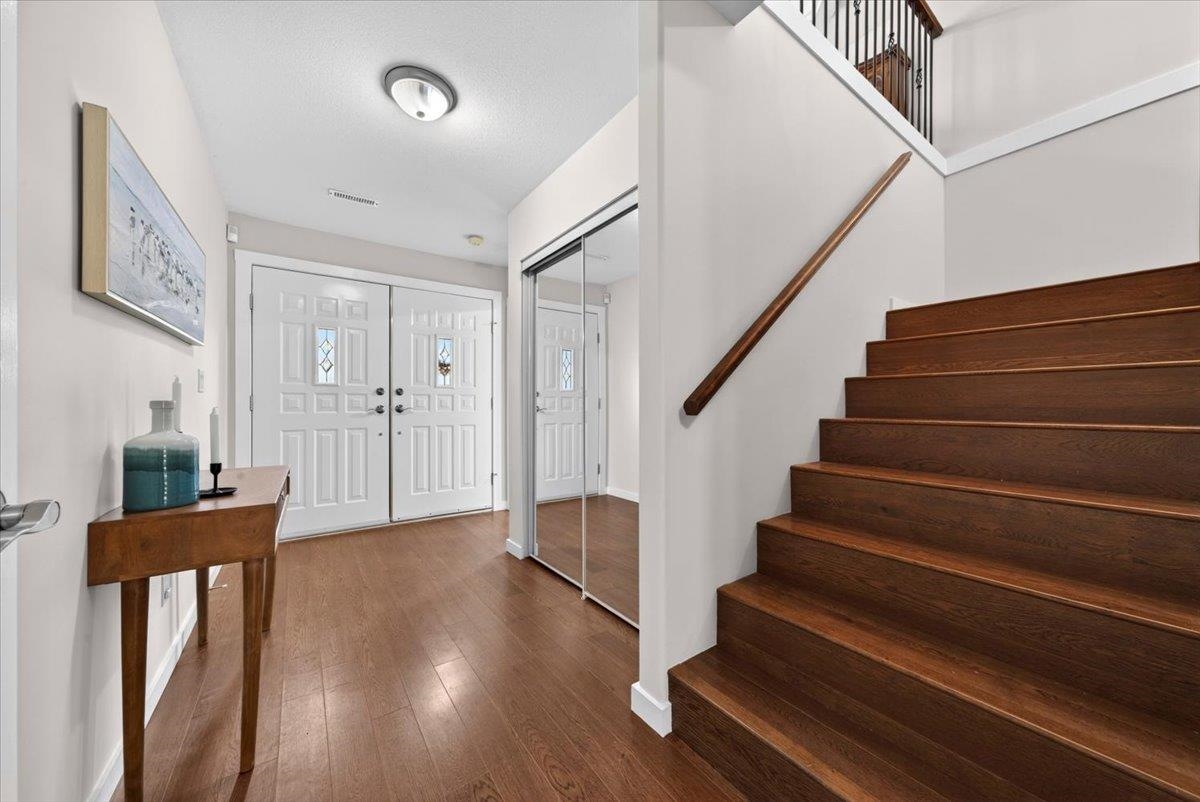 1422 Hockaday Street