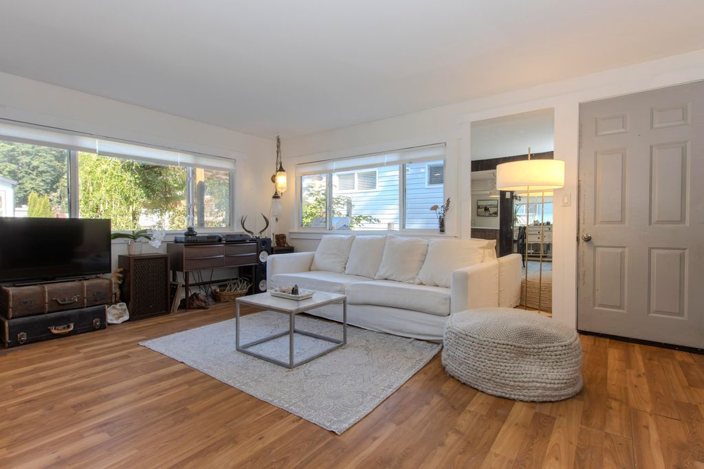 listing image 1100209533309905561