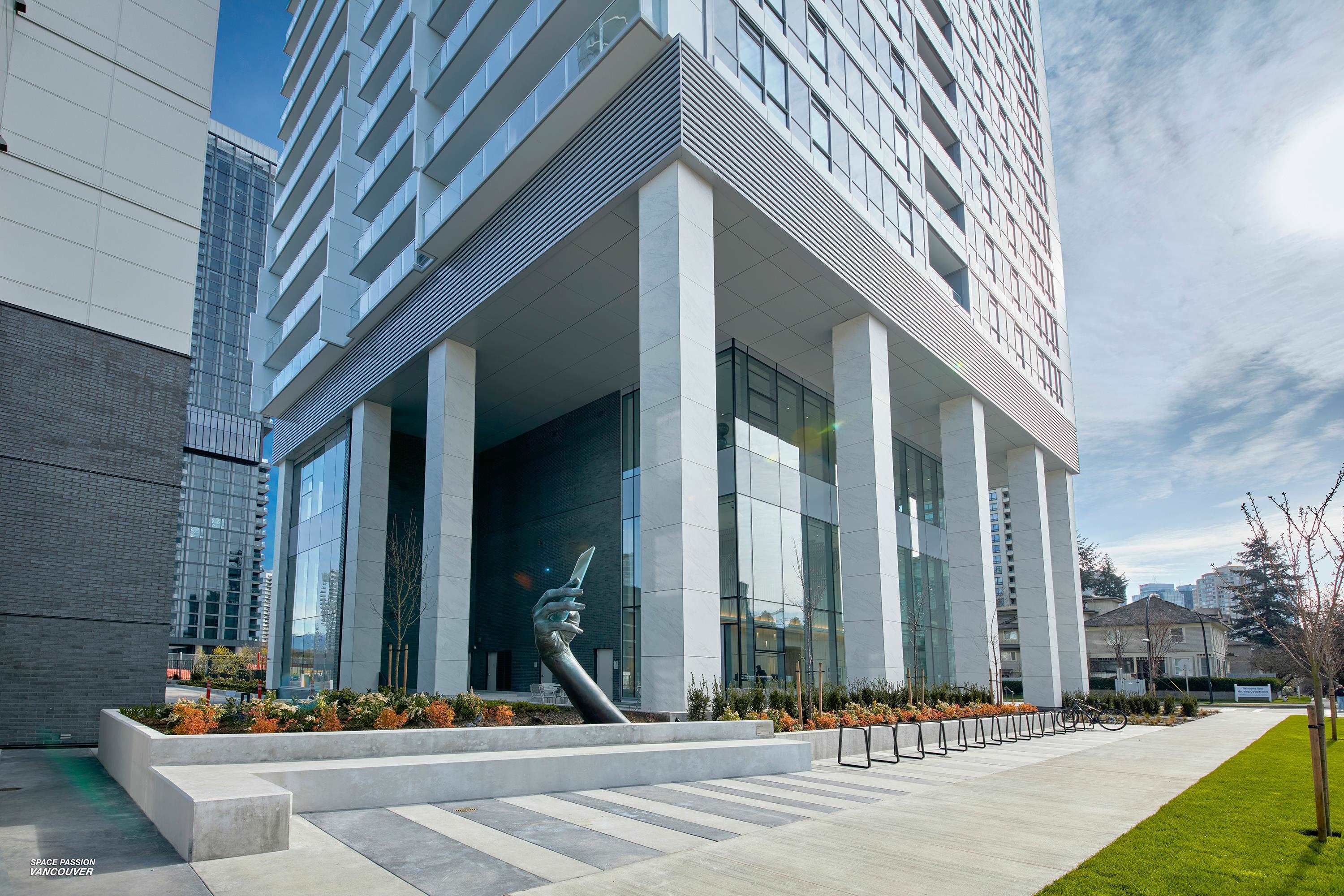 6087 Wilson Avenue 3706