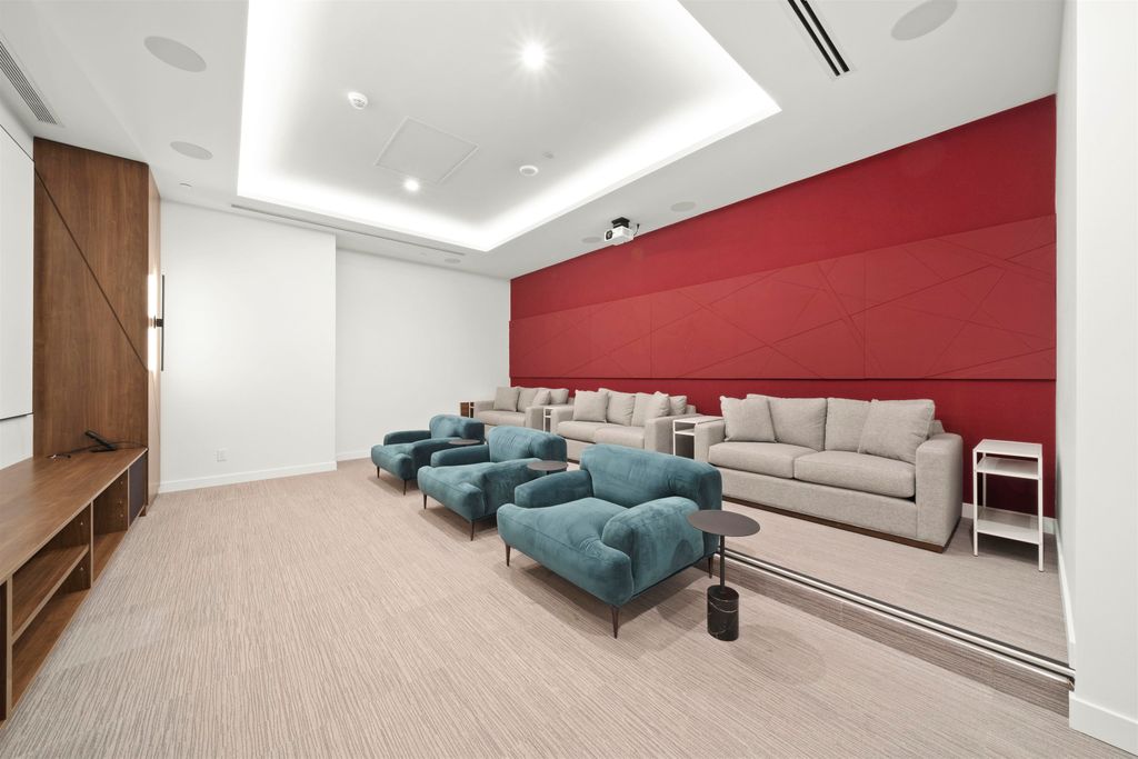 listing image 1101860055503226827