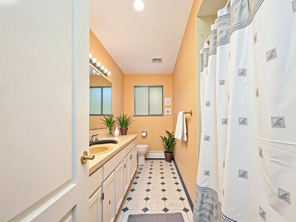 listing image 1109453453317267553