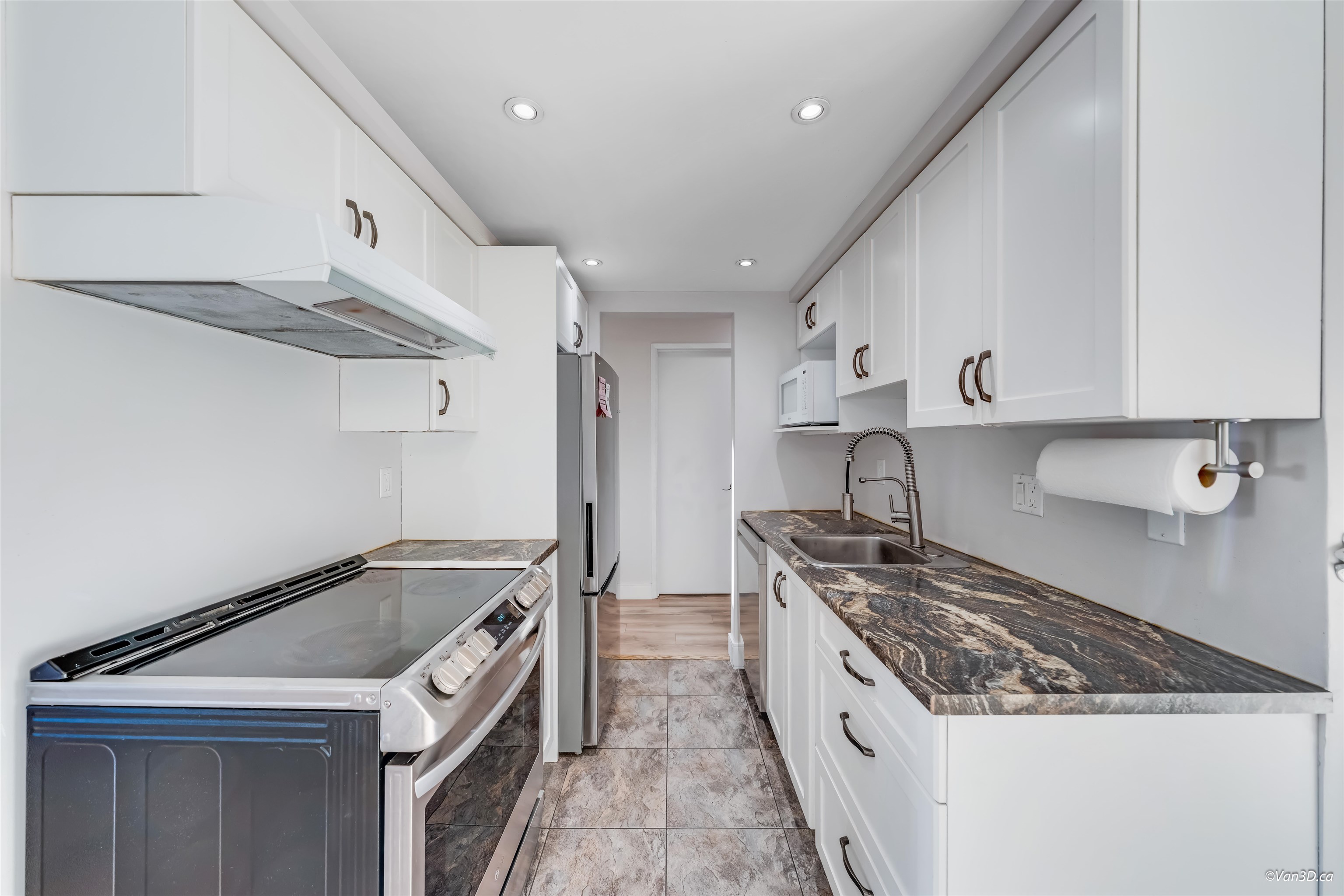 3080 Lonsdale Avenue 320