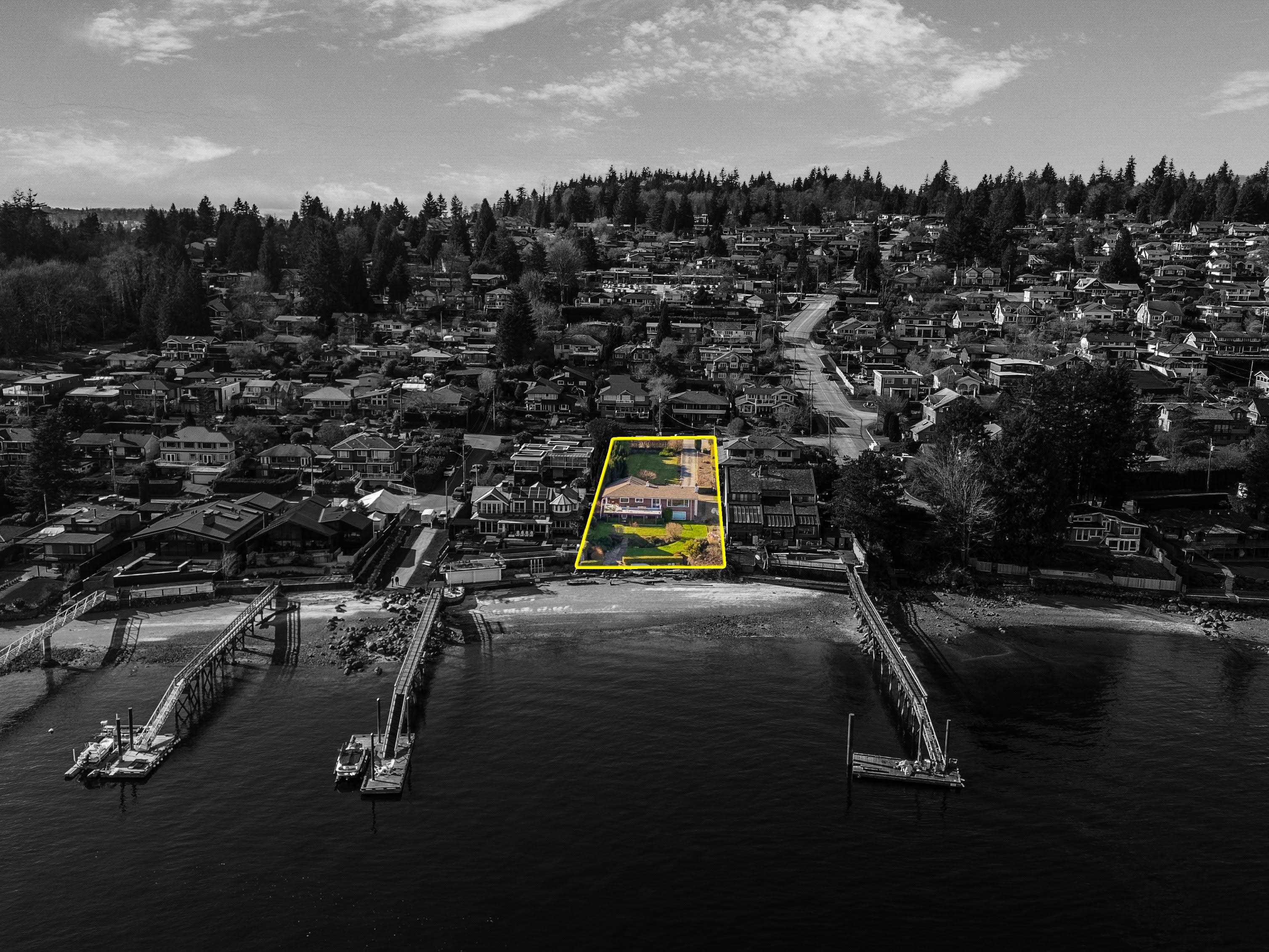 450 Beachview Drive