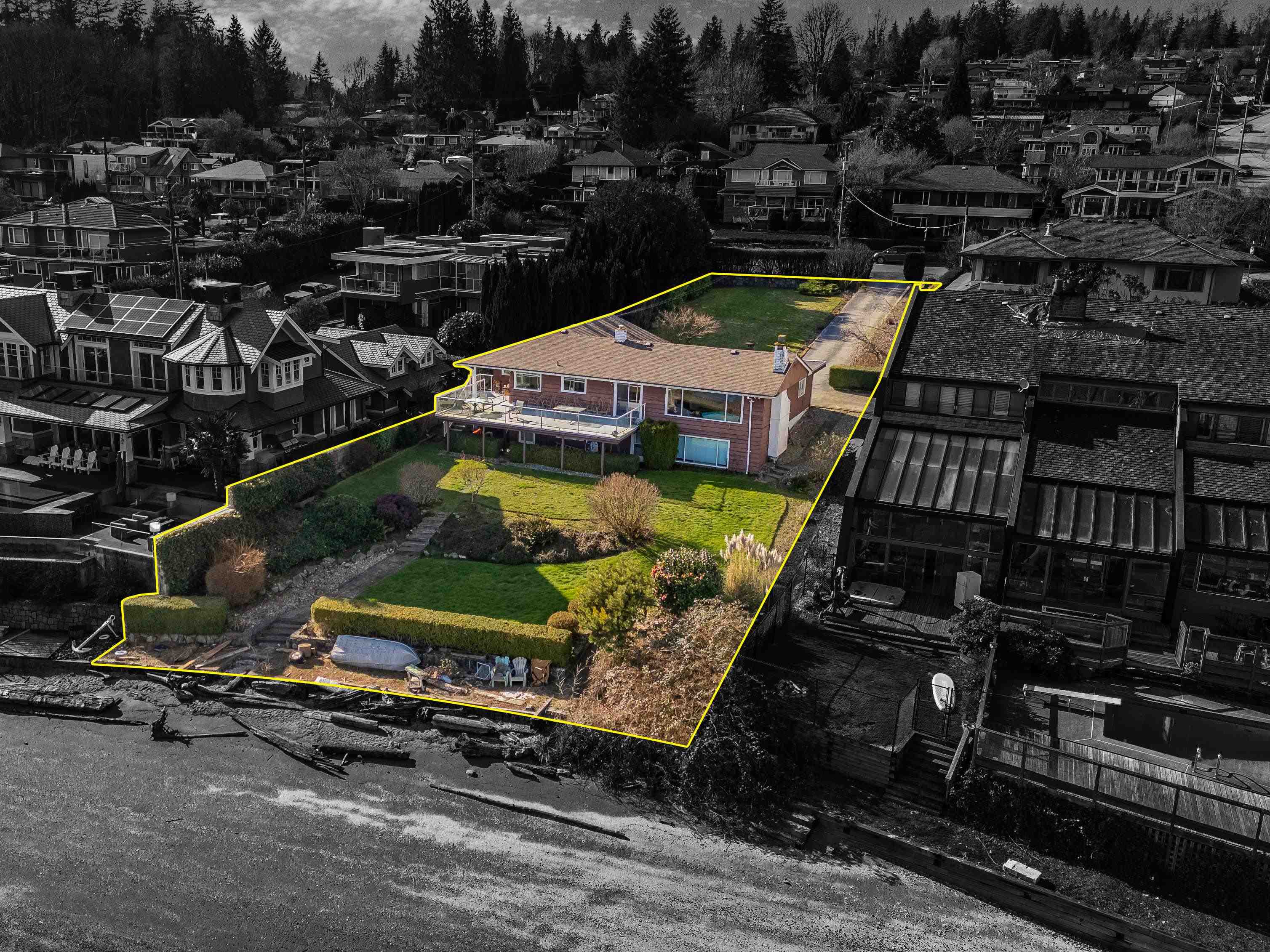 450 Beachview Drive