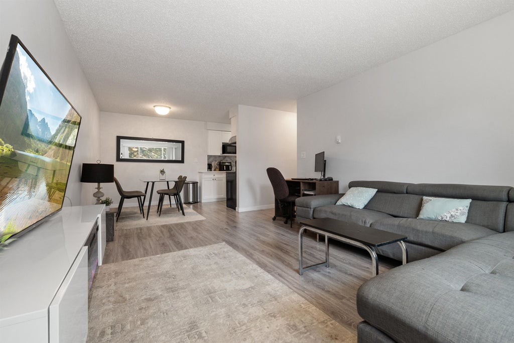 Photo of 45598 Mcintosh Drive #115, Chilliwack, BC V2P 7J3 (MLS # R3158215)