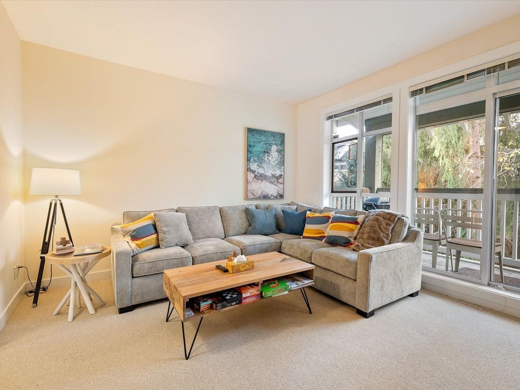 listing image 1100339179991022079