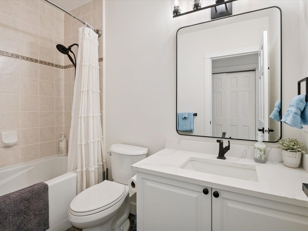 listing image 1107784450294458869