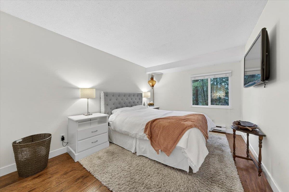 1240 Falcon Drive 44