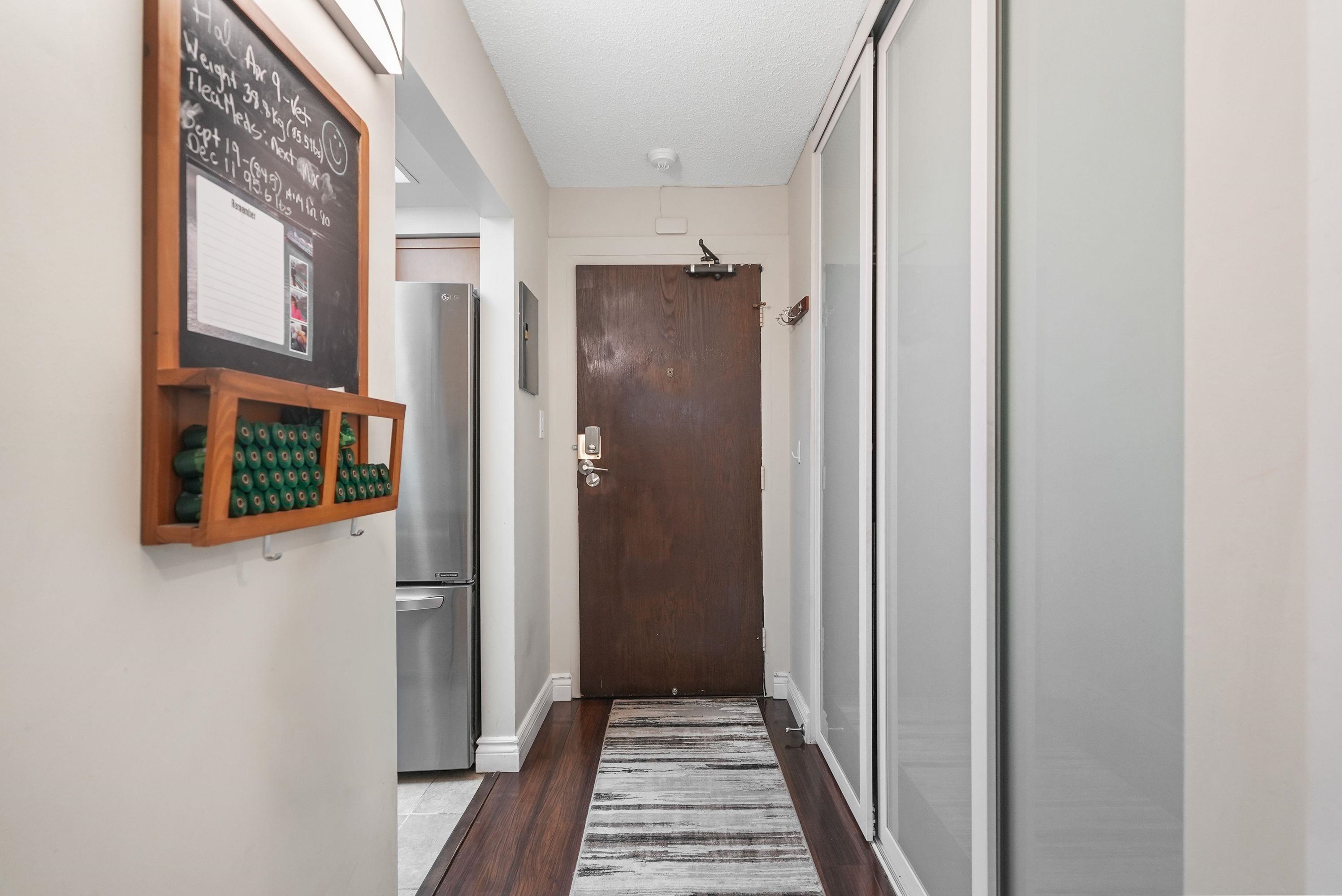 444 E 6th Avenue 201