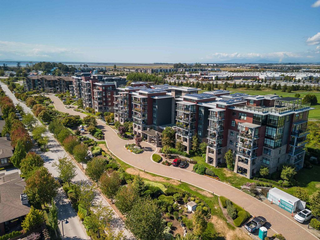 listing image 1106076533254339081