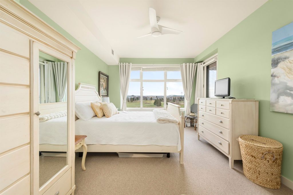 listing image 1109403160514686905