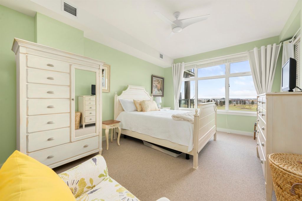 listing image 1103434564302458010