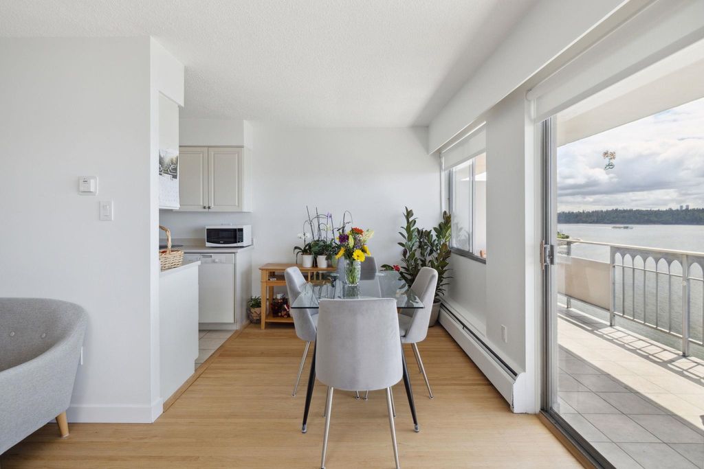 listing image 1106320071461442160
