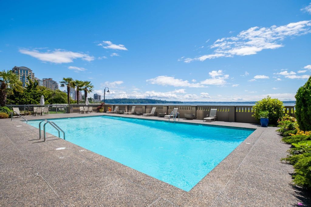 listing image 1101948551724616856