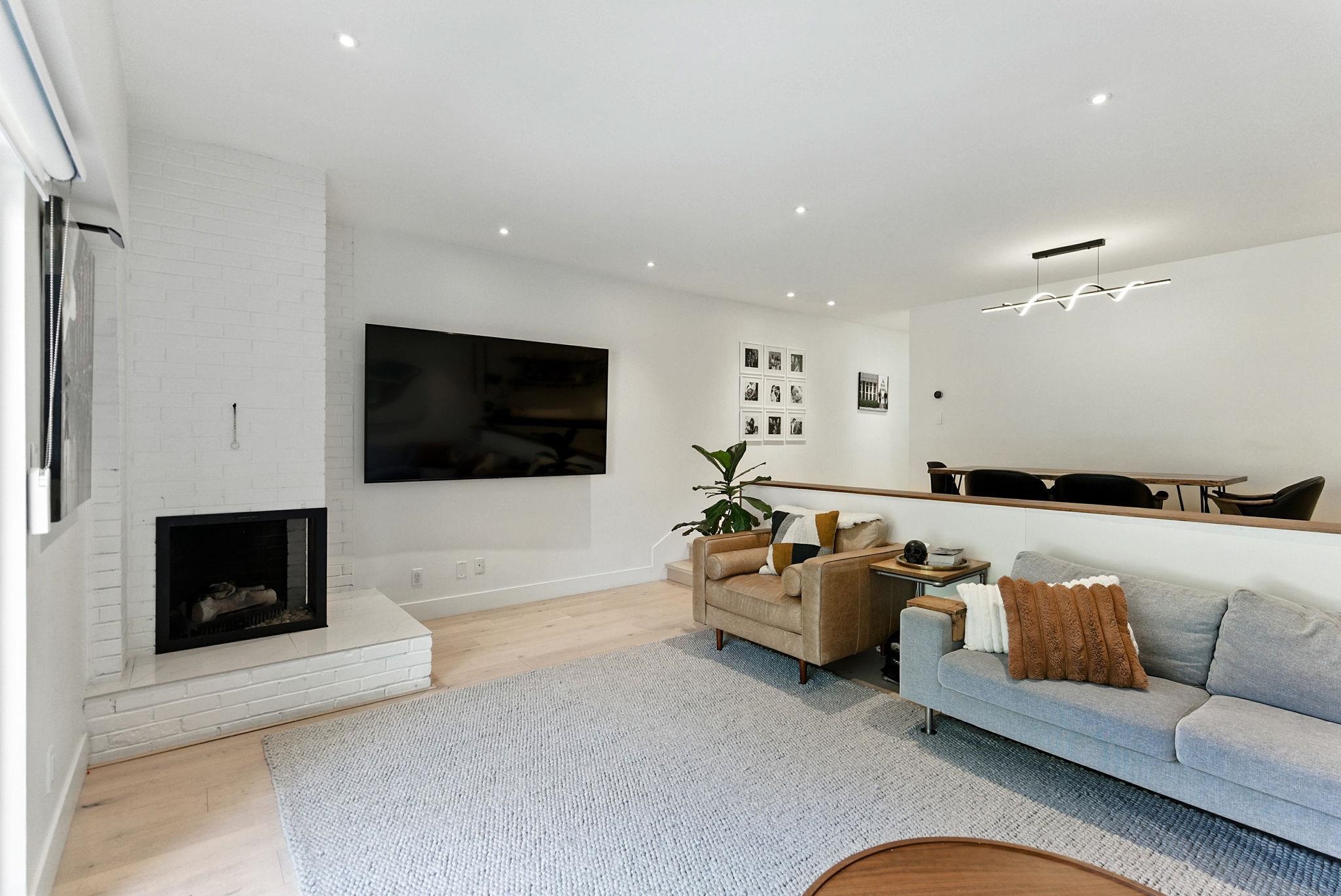 3300 Capilano Road 137