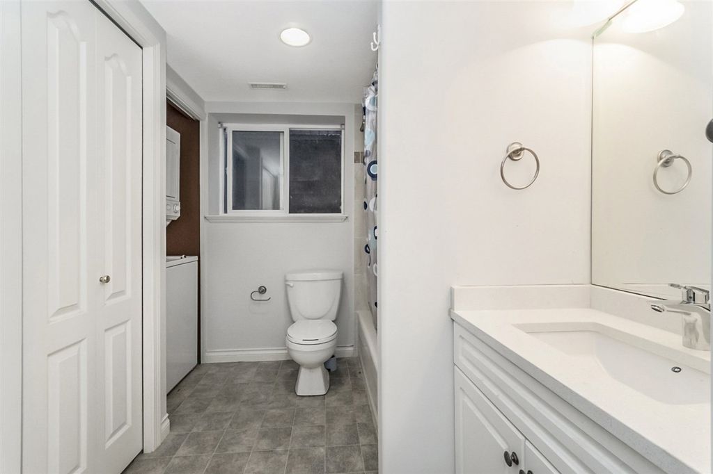 listing image 1101169663263771050