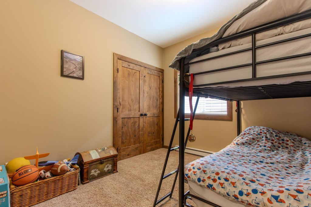 listing image 1101097285419104522