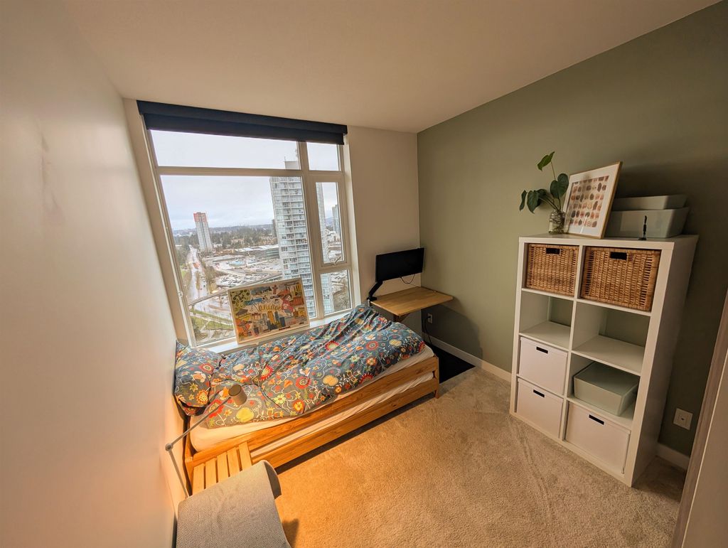 listing image 1104585899723720658