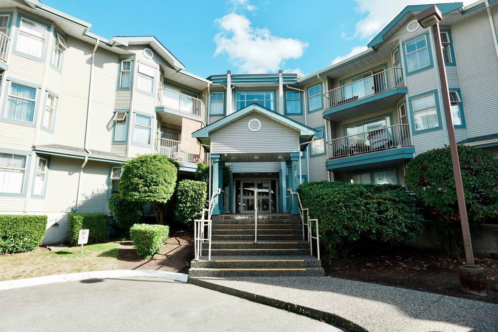 Photo of 10756 138 Street #313, Surrey, BC V3T 4K5 (MLS # R3171553)