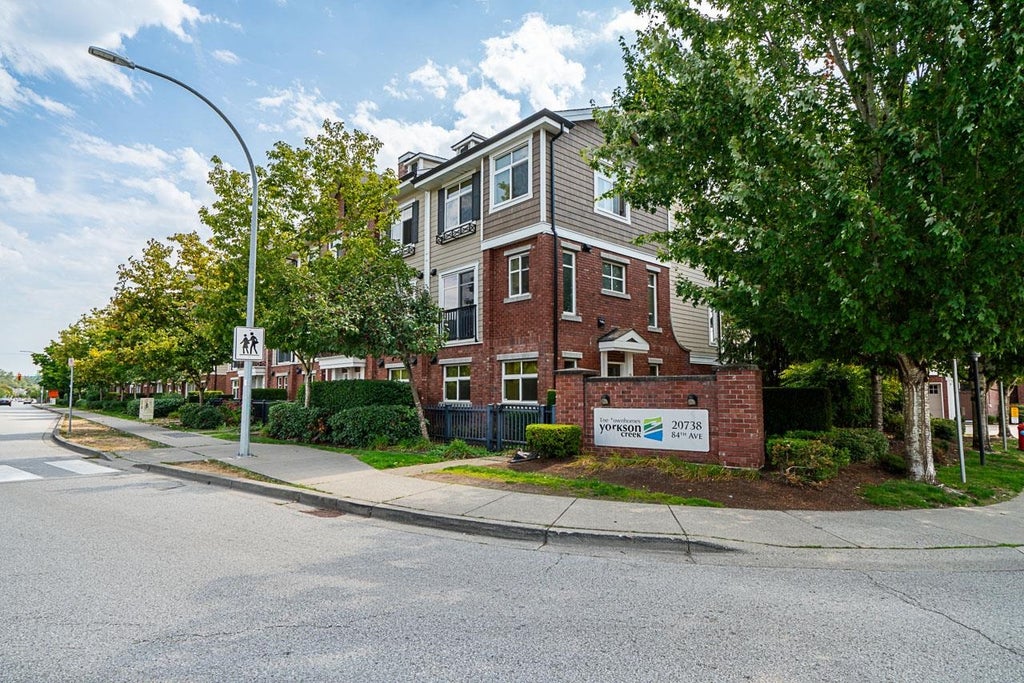 Photo of 20738 84 Avenue #55, Langley, BC V2Y 0J6 (MLS # R3158206)