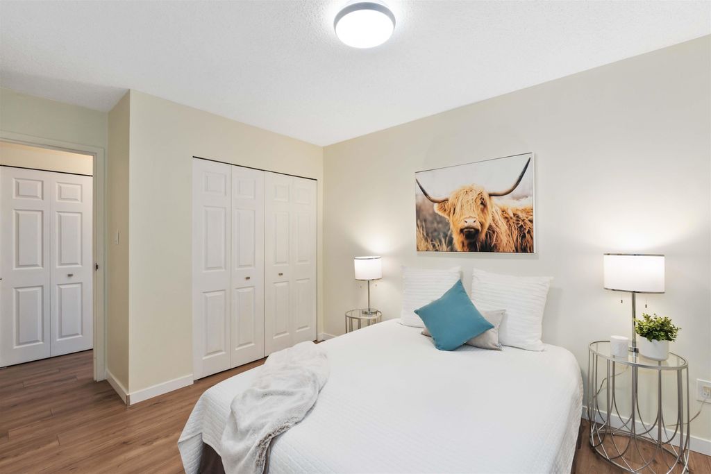 listing image 1101990140570115588