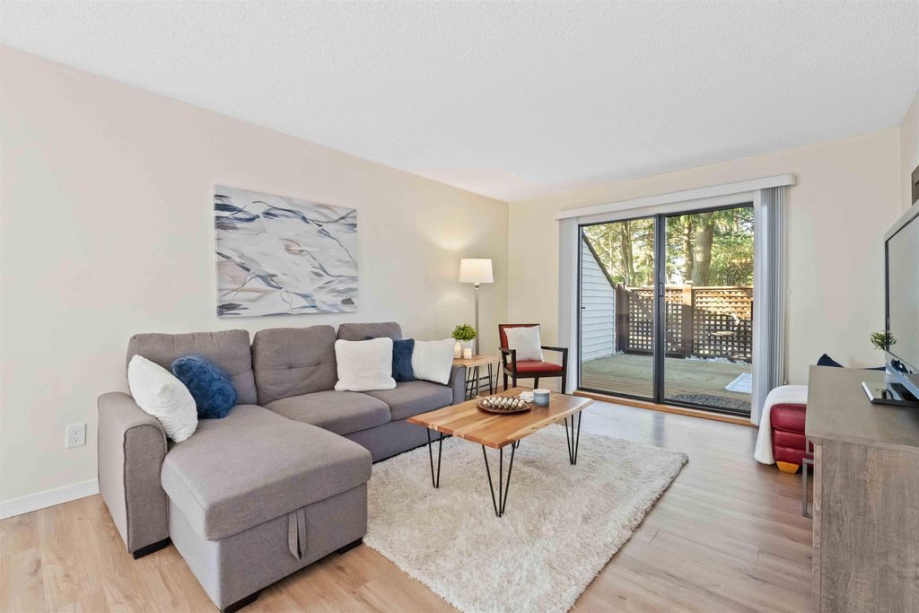 listing image 1101550996504584977