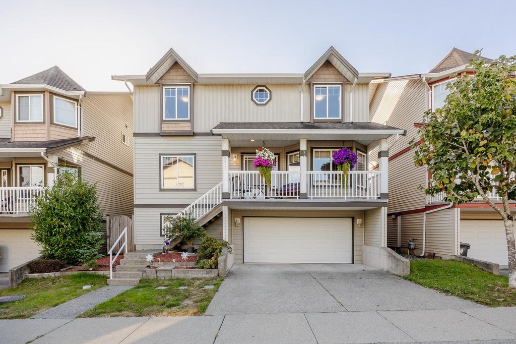 Photo of 6615 205 Street, Langley, BC V1Y 2X8 (MLS # R3102366)