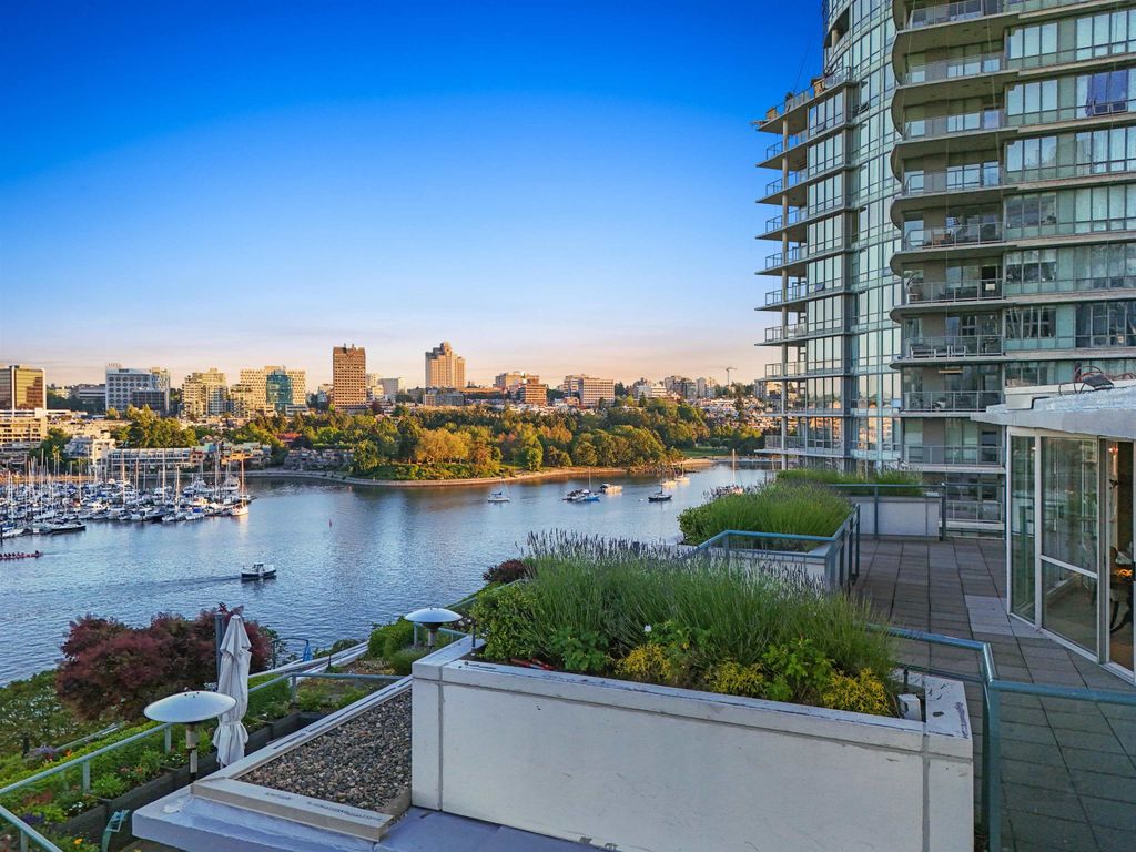 listing image 1101923701808083909