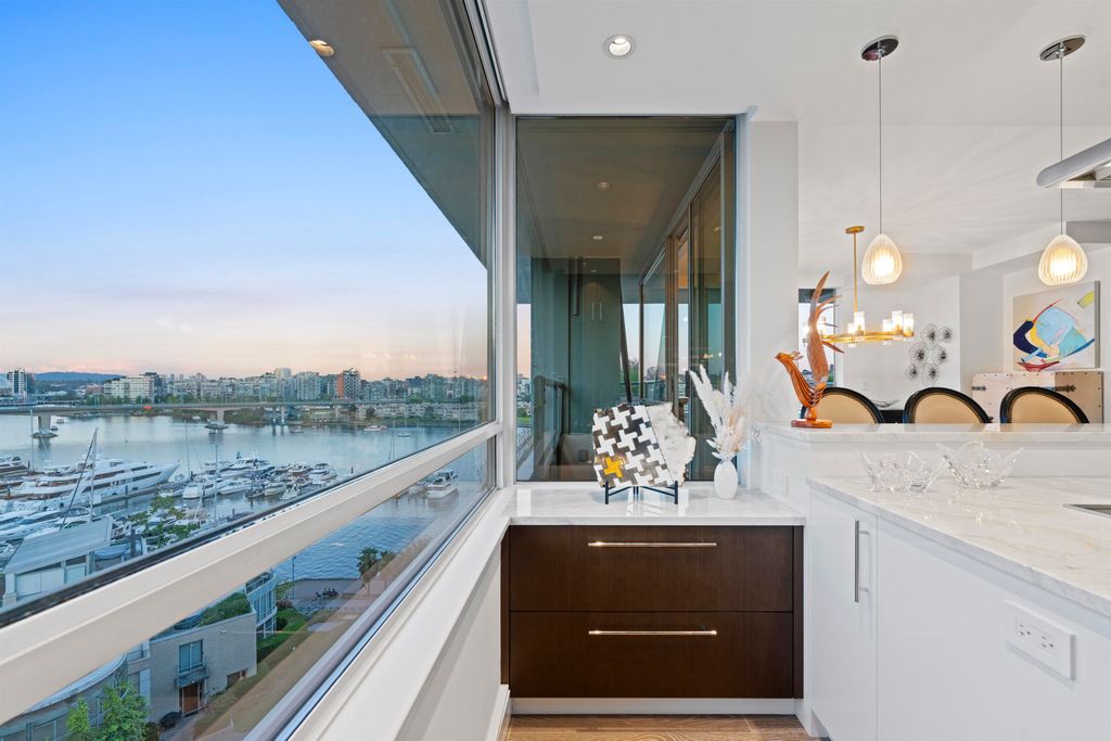 listing image 1105339703066840860