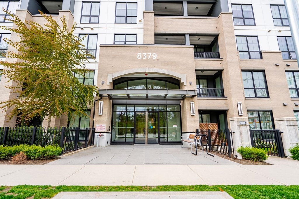 Photo of 8379 201 Street #604, Langley, BC V2Y 3S6 (MLS # R3142539)