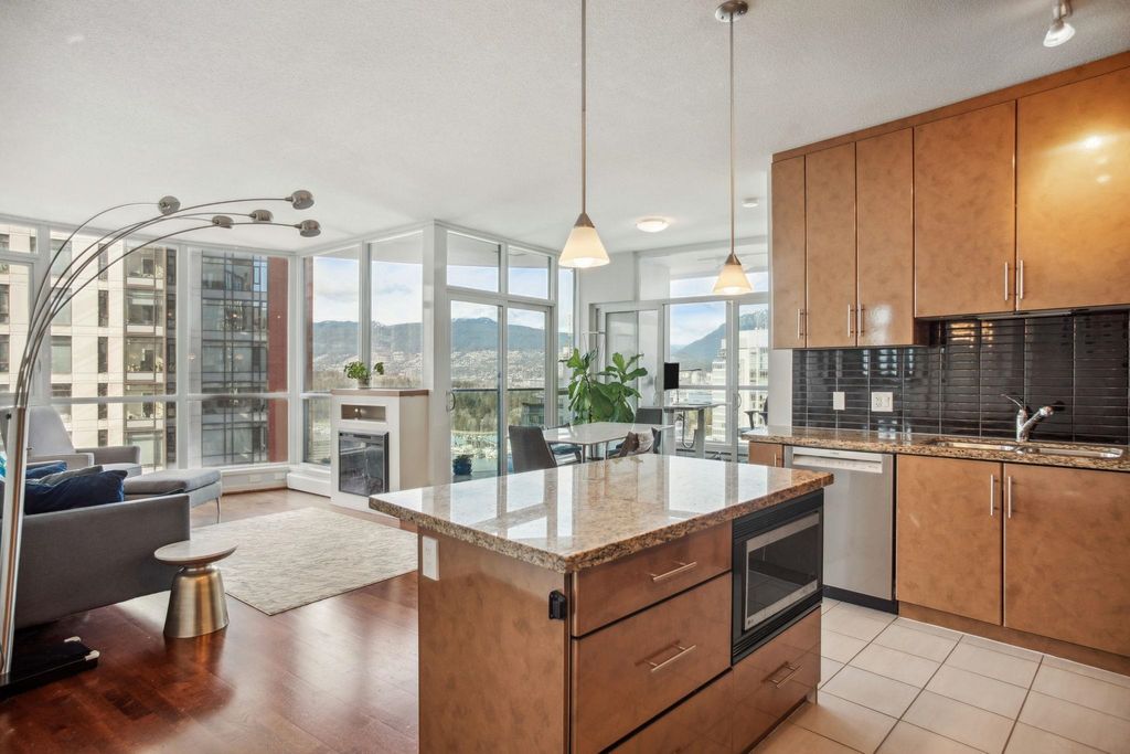 listing image 1100282176538903387