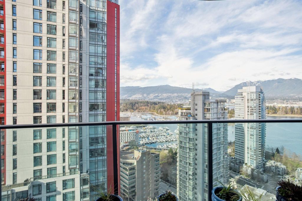 listing image 1100404197879445859