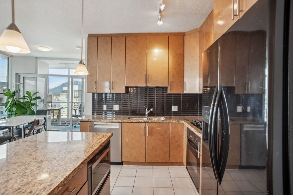 listing image 1107089213594671446