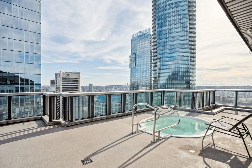listing image 1102994310174751187