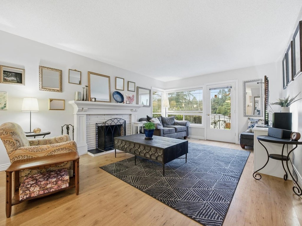 Photo of 11220 Lansdowne Drive, Surrey, BC V3R 4Z7 (MLS # R3132258)
