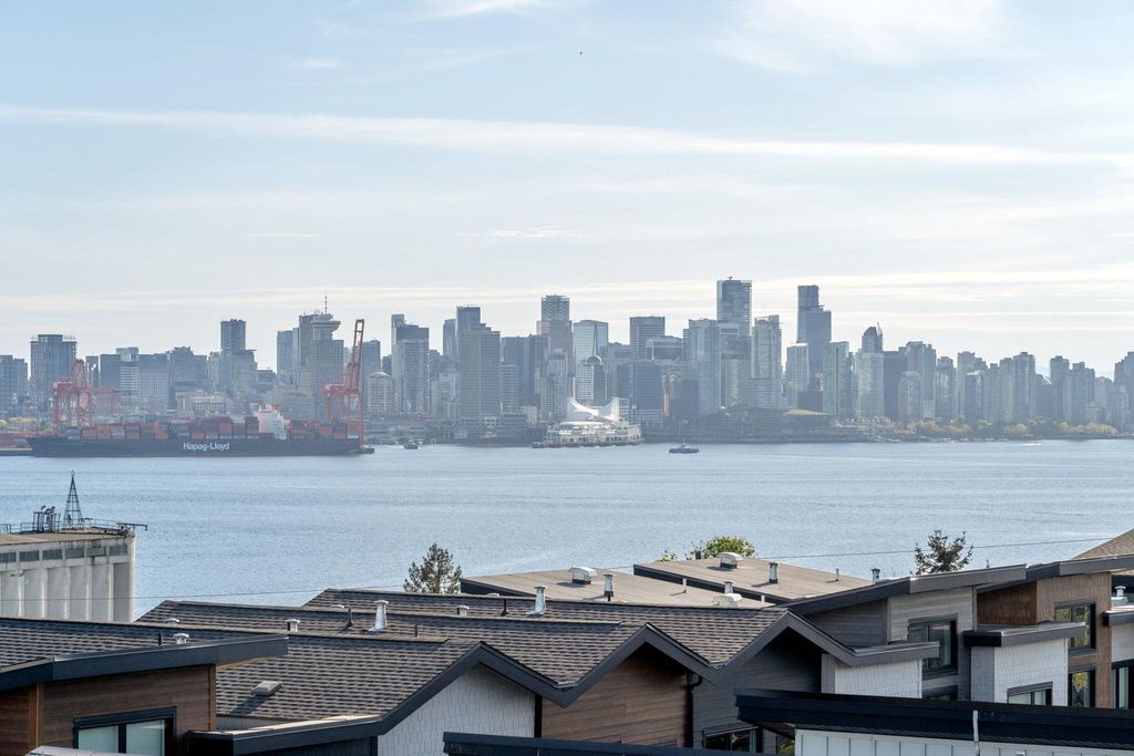 listing image 1109553082276111744