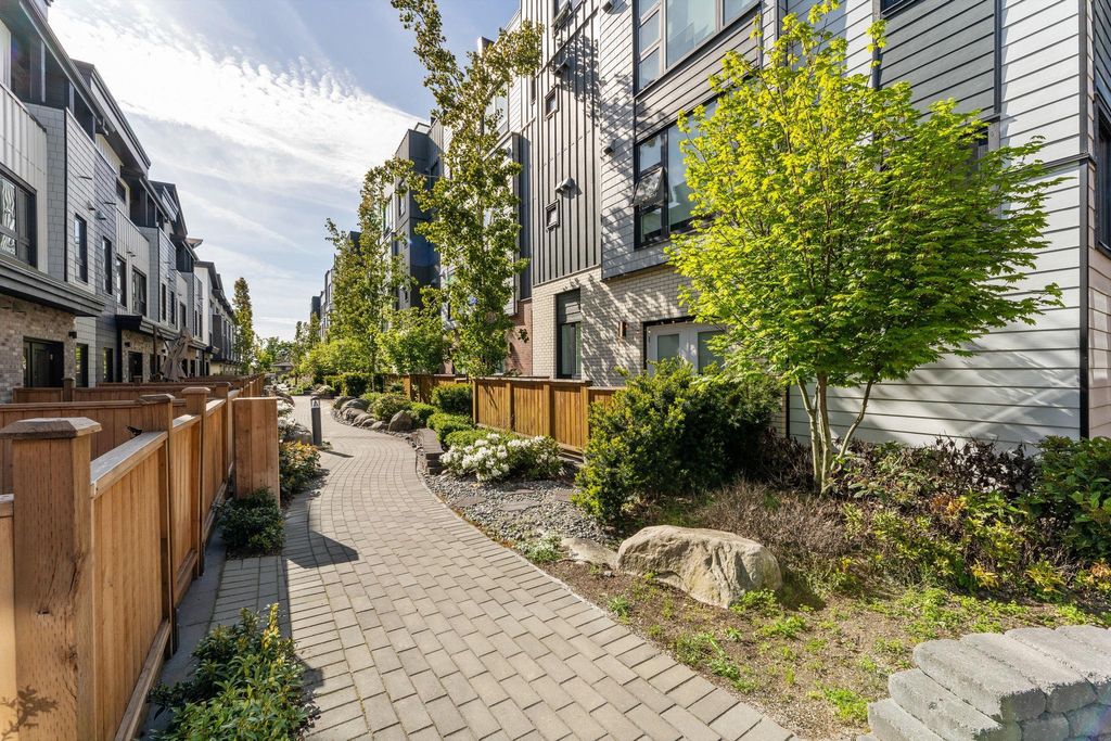 listing image 1105668503810772559