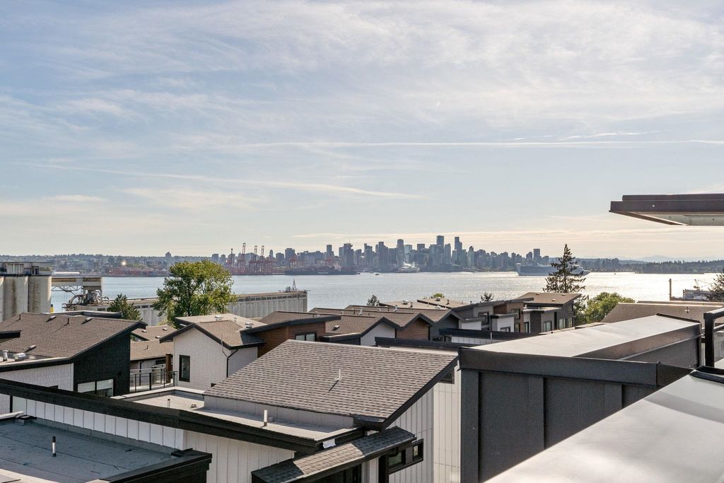listing image 1109537074308810352