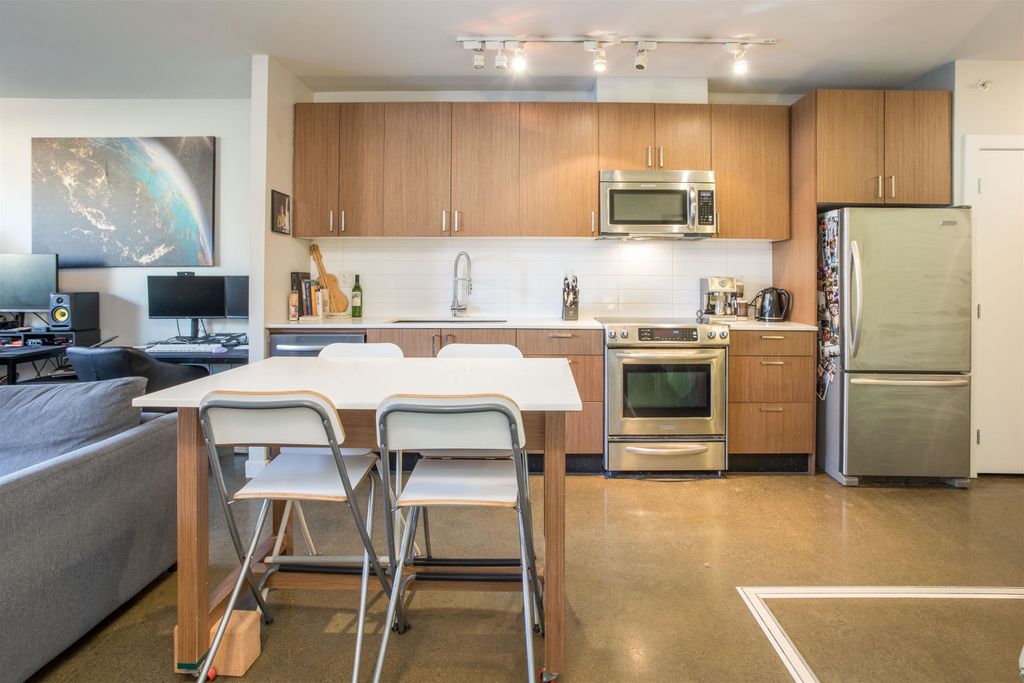 listing image 1100315147753566382