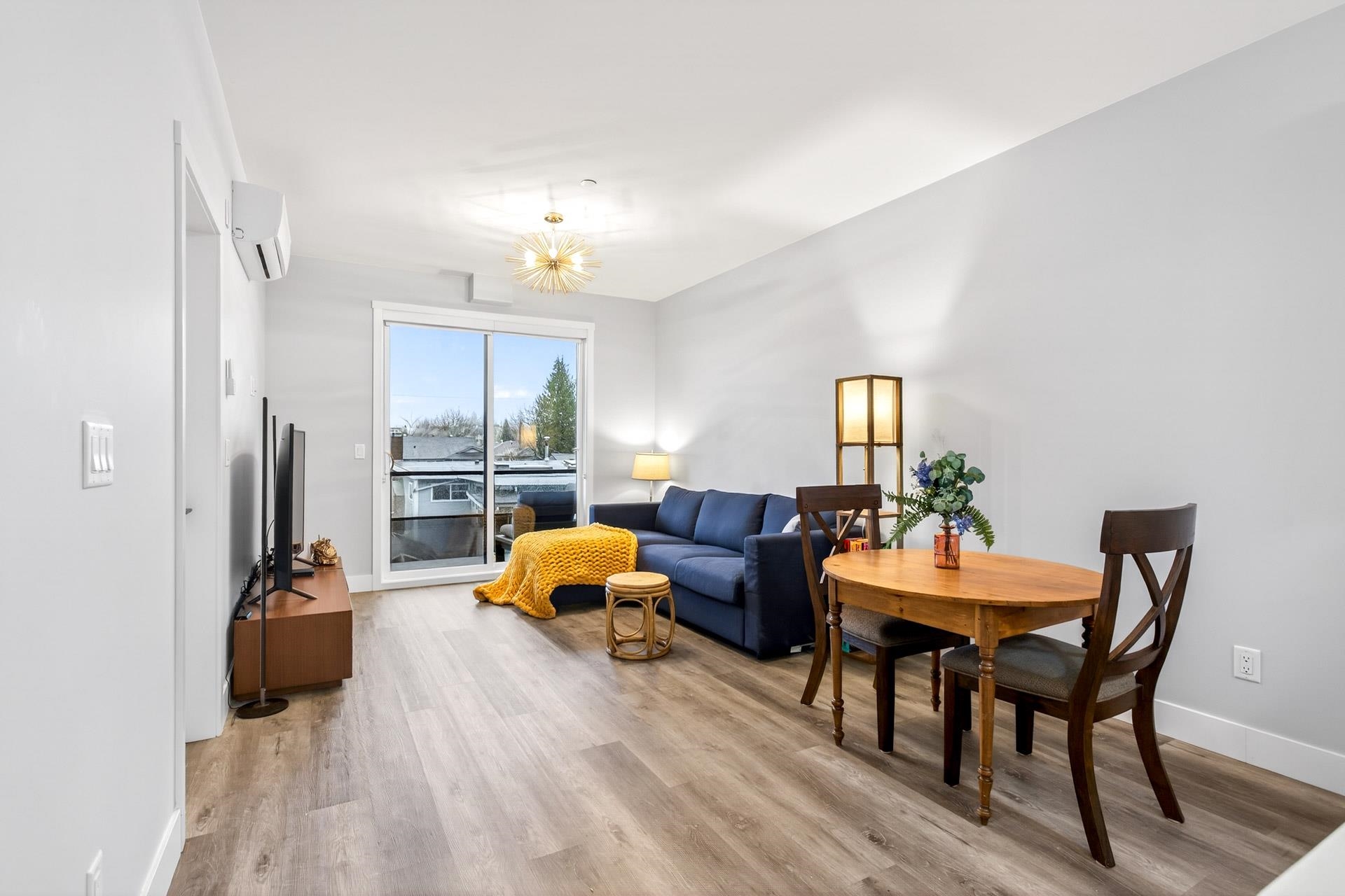 12320 222 Street 303