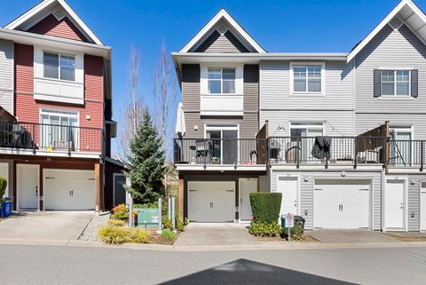 19128 65 Avenue 28 Surrey BC V4N 6P2
