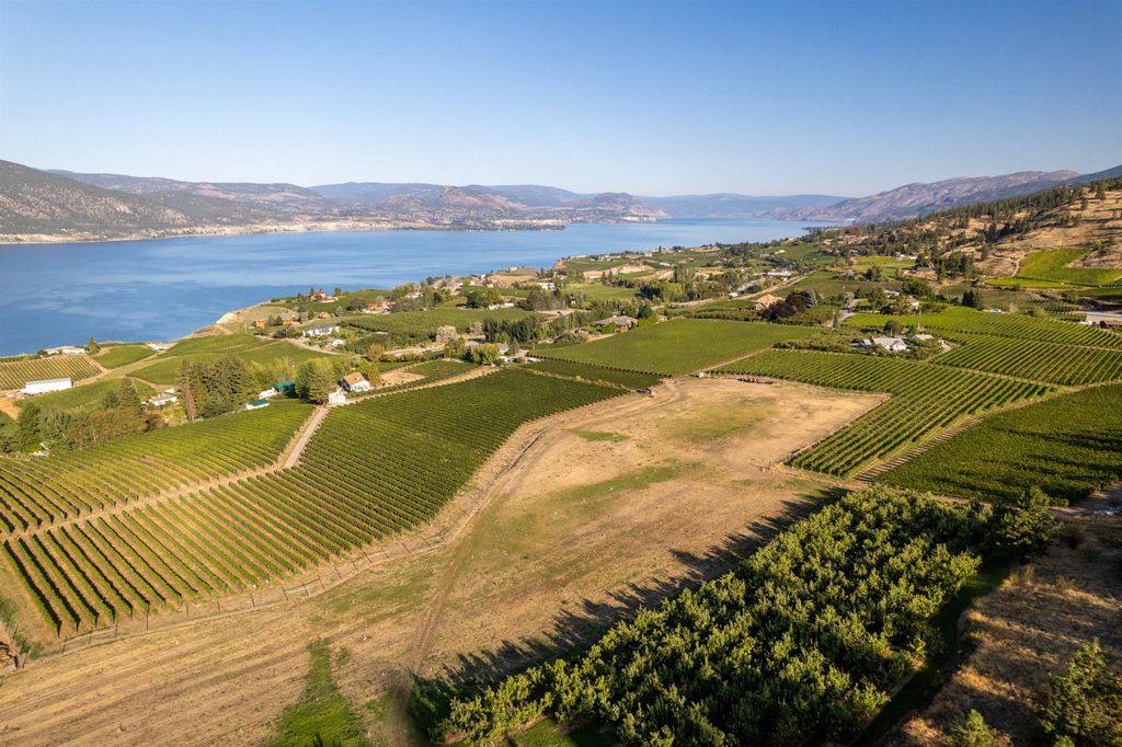 1116 NARAMATA ROAD