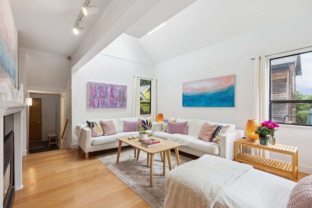 listing image 1108826455433598406