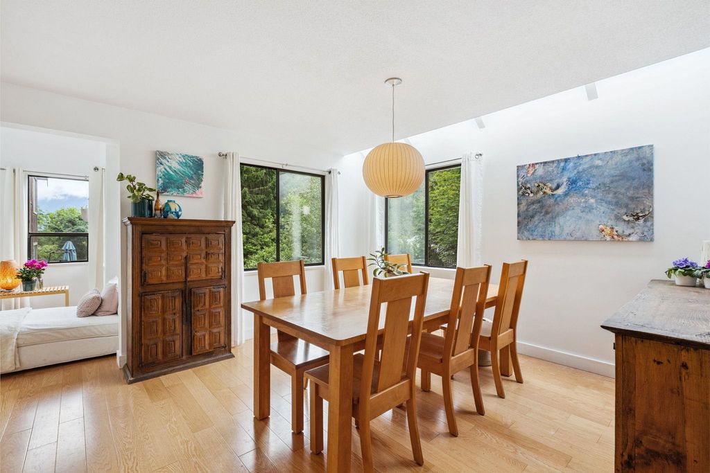 listing image 1106985061692300314
