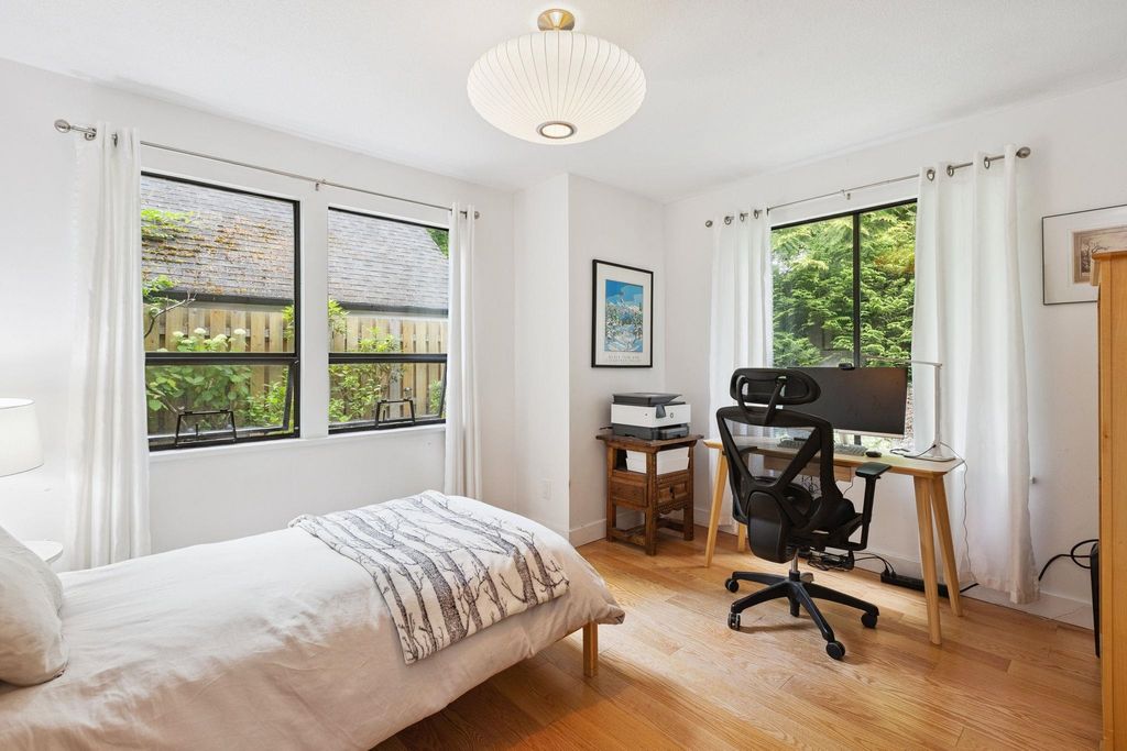 listing image 1101092266545923966