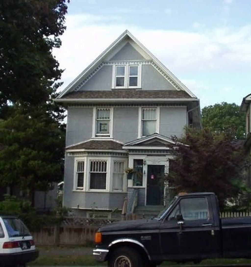 listing image 1107457626060865946