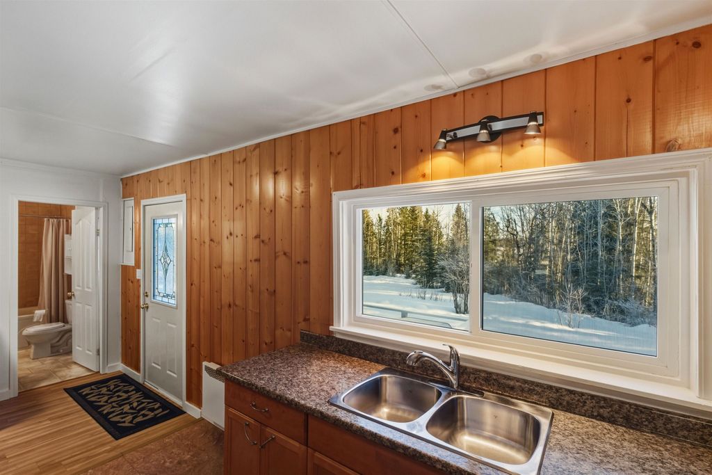 listing image 1107204347096744505