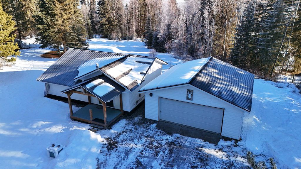 listing image 1104847693794842413