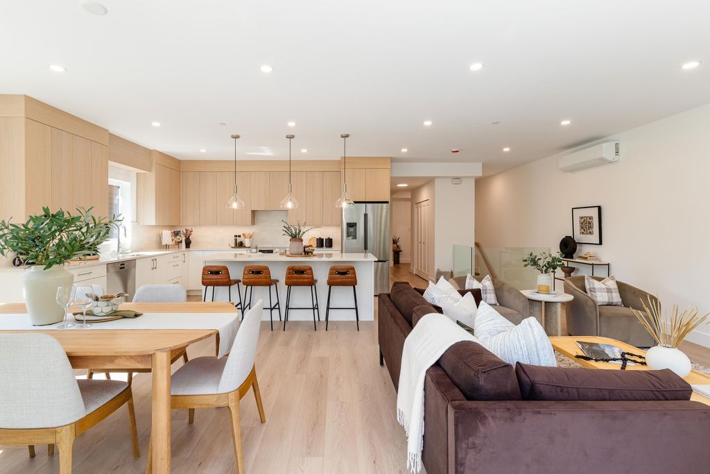 listing image 1106176385163646553